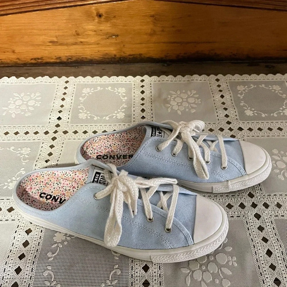 CONVERSE Chuck Taylor All Star Dainty
Mule Summer Denim SIZE 7 like new - Picture 2 of 8